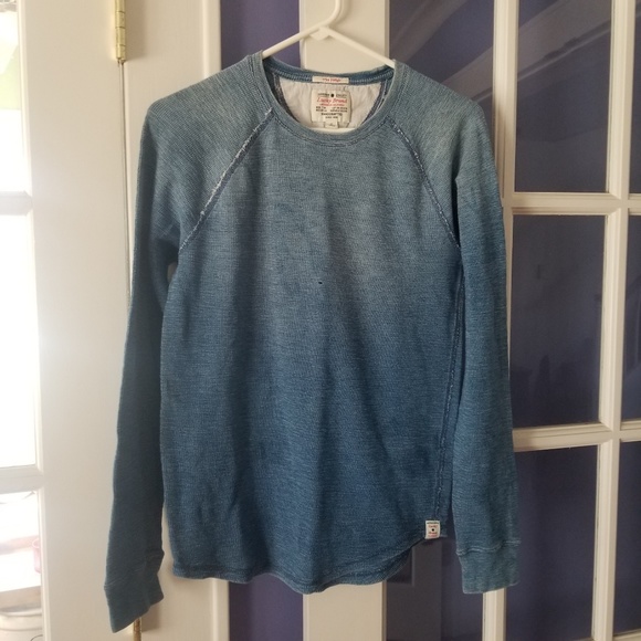 Lucky Brand long sleeve - Picture 2 of 3